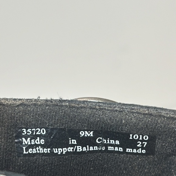 Clarks Bendables Black Leather Clogs Size 9 - Picture 13 of 15